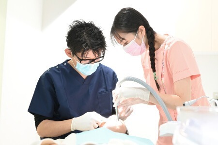 日本顎咬合学会認定医による口腔内の包括的治療
